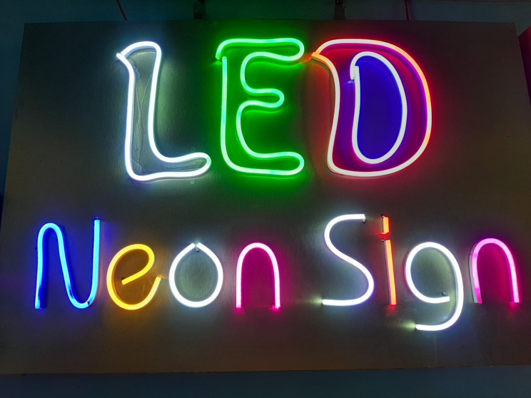 Biển Led Neon Sign - Quảng Cáo Đức Huy